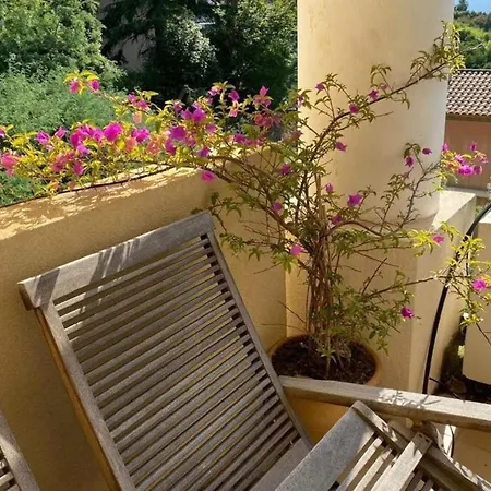 Appartement C061-quiet With Terrace & Pool - *